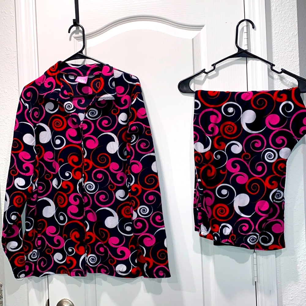 Cozy sleep wear size XL